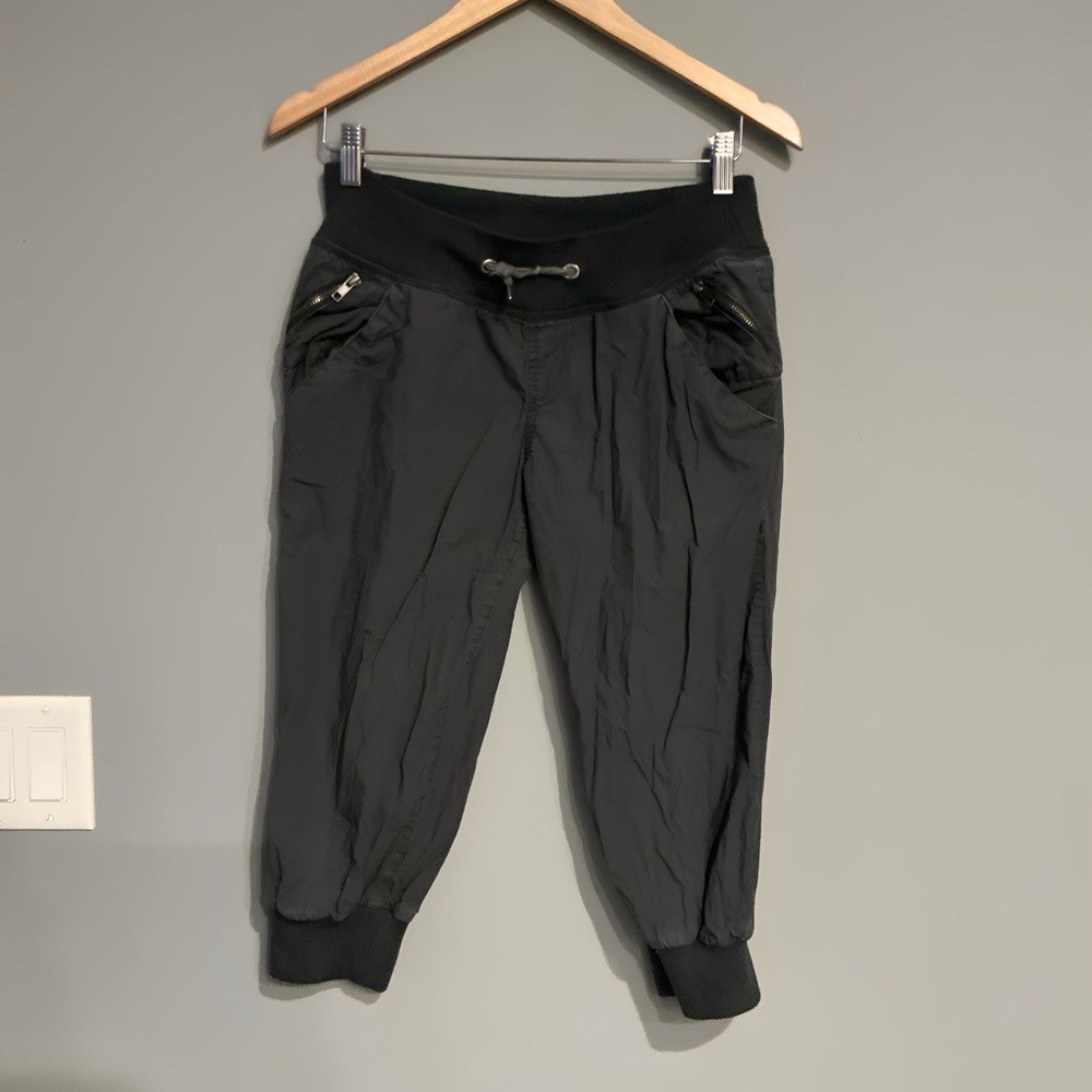 Boxfresh Dark Grey Cargo Capri Joggers - British Streetwear (Size S/M estimated)